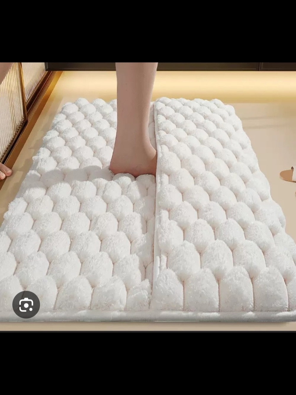Plush White Microfiber Bath Mat - Luxury Soft Absorbent